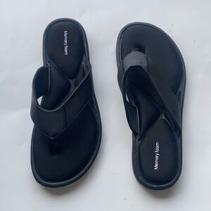 Memory Foam Women Sandals Size M